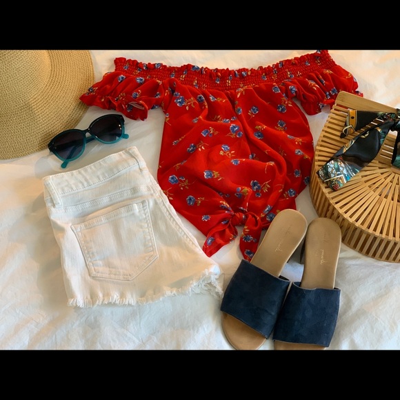 White Denim Shorts - Picture 1 of 5